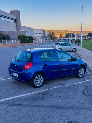 Renault Clio 2009 PEGATINA ECO