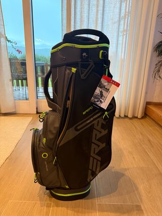 Bolsa de golf negra y verde nueva y palos de golf