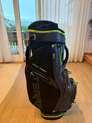 Bolsa de golf negra y verde nueva y palos de golf