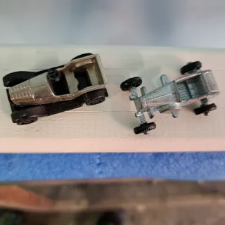 Macchinine ovetti Kinder anni 70/80