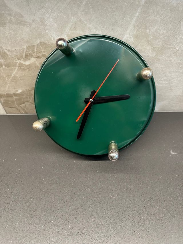 Orologio da parete artigianale verde