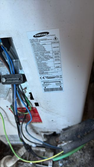 Unidad exterior Samsung Free Joint Multi AJ050FCJ2