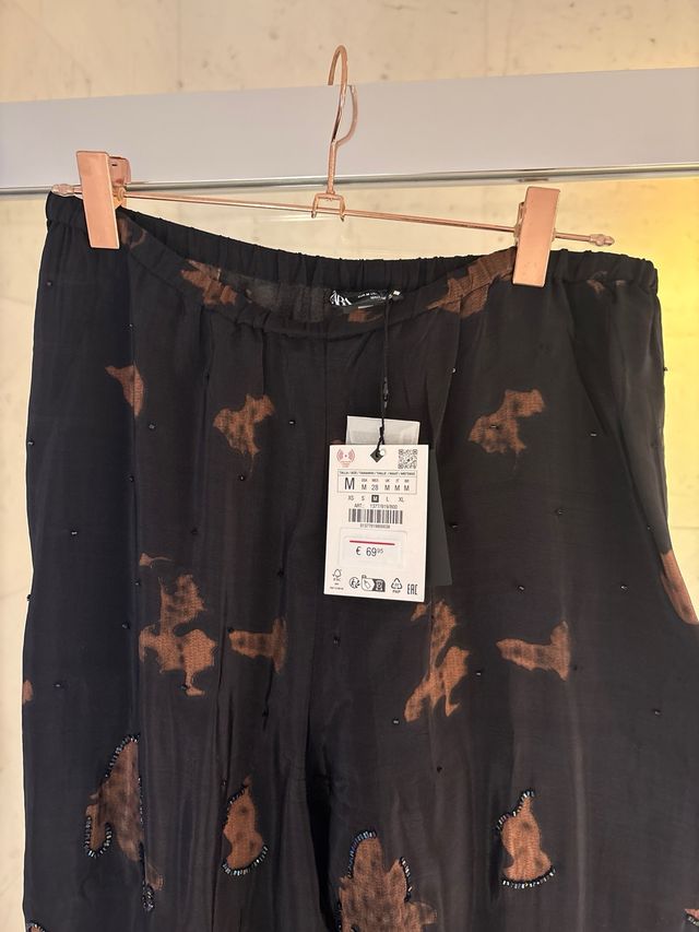 Conjunto Zara M/38 Negro y Marrón Camiseta talla L