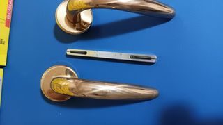 Maniglie per porte interne in ottone Massiccio