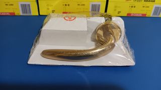 Maniglie per porte interne in ottone Massiccio