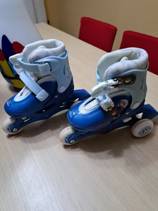 Patines Frozen II Niña Talla 27-30.