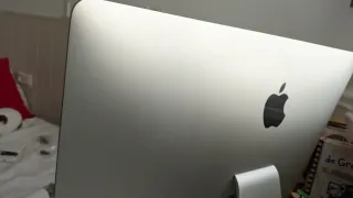 Vendo o cambio iMac 21 2013 16GB RAM 480GB SSD.