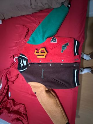 Chaqueta Grimey Loot Roja y Marrón