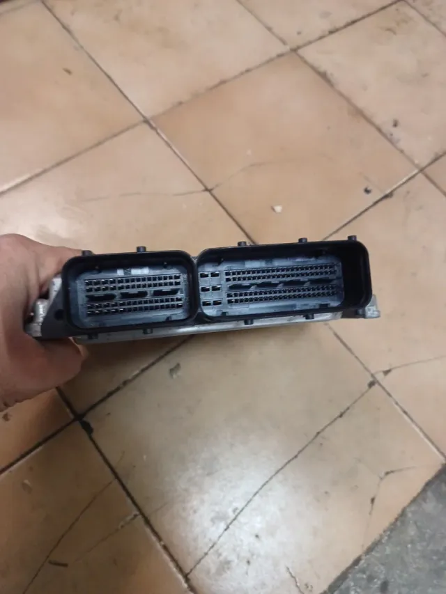 Centralita Alfa GT 1.9 JTD