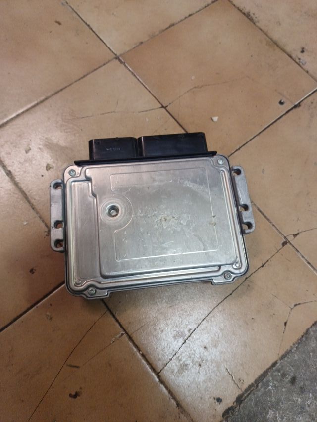 Centralita Alfa GT 1.9 JTD