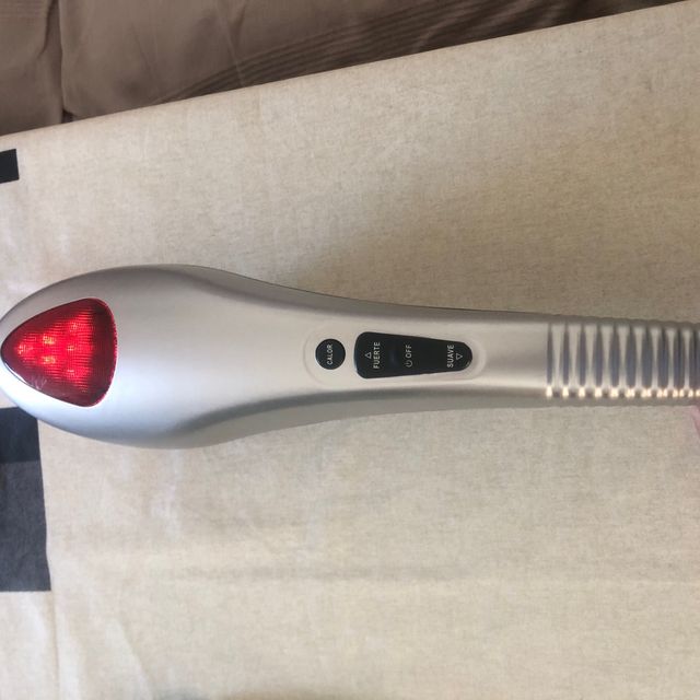 Massaggiatore con calore argento e rosso