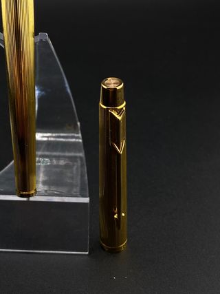 Parker Classic 180 Pluma Fuente Chapada Oro