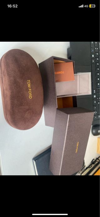 Gafas de sol Tom Ford negras y marrones