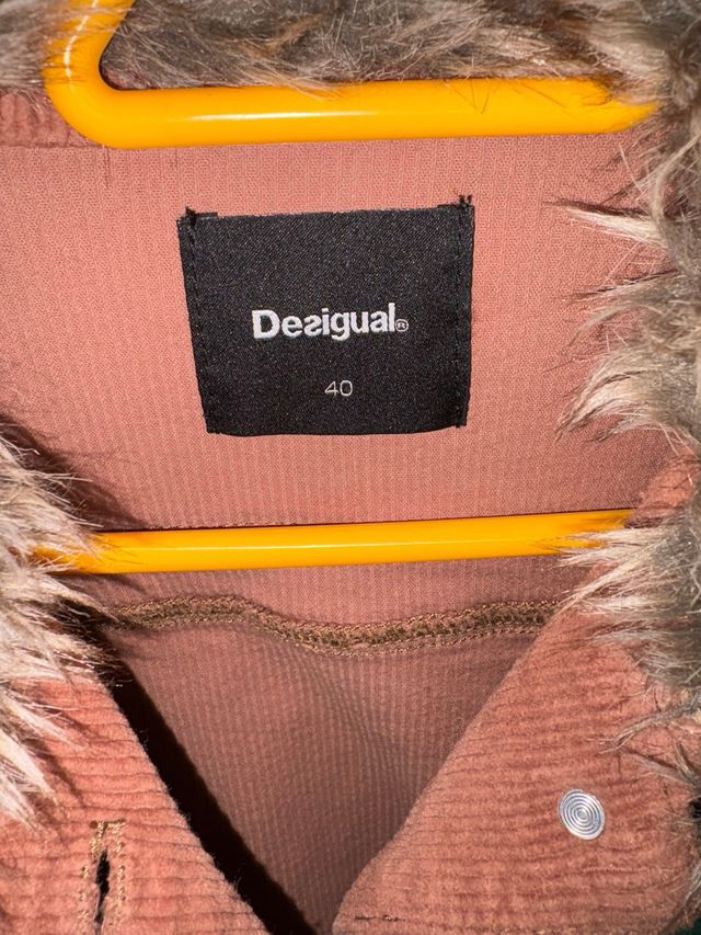 Cazadora Desigual Talla 40