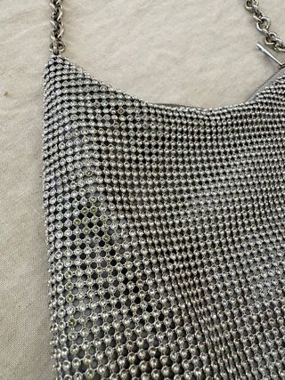 bolso fiesta plateado Zara