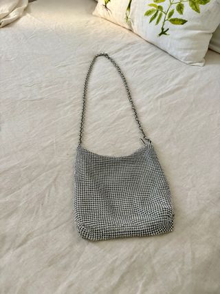 bolso fiesta plateado Zara