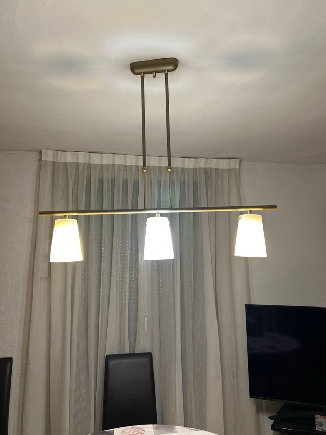 Lámpara de techo colgante dorada