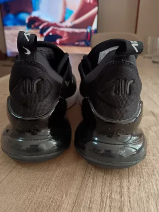 Zapatillas Nike Air Max 270 Negras Blancas