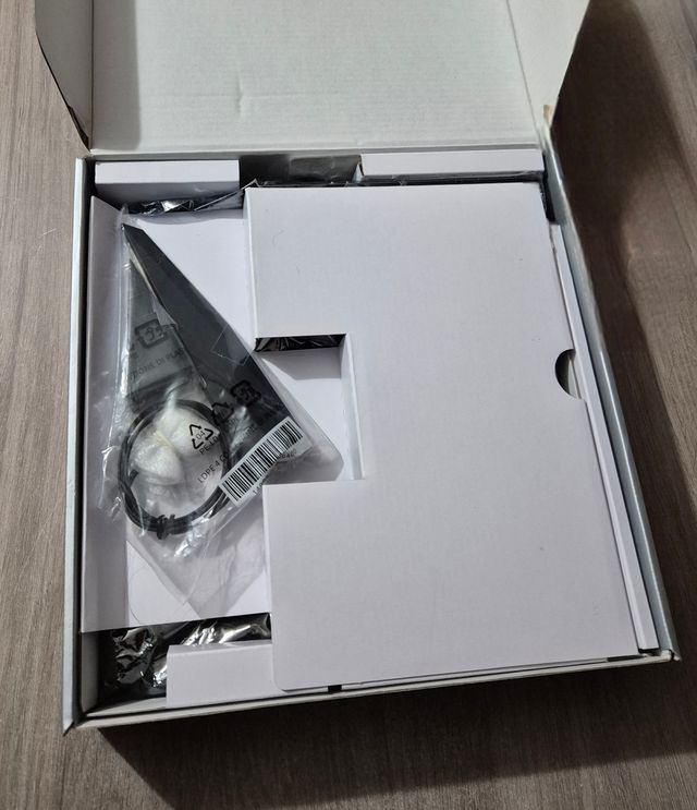 Placa Base ASUS TUF GAMING B760M WIFI D4