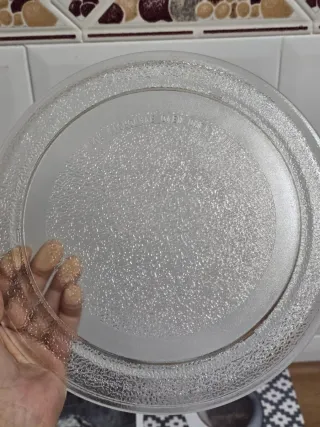 Plato de microondas. NUEVO. 6,30 EUROS