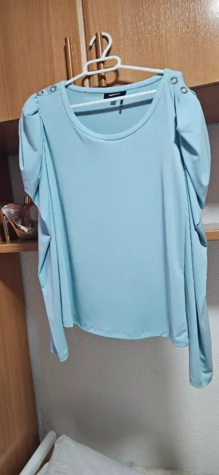Camiseta manga abullonada DKNY azul manga larga