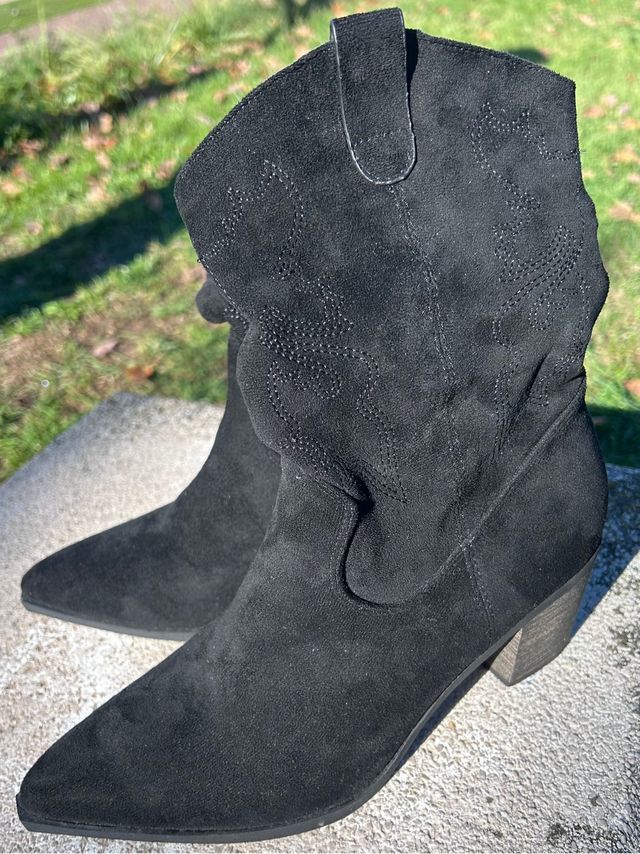 Botas de ante negras