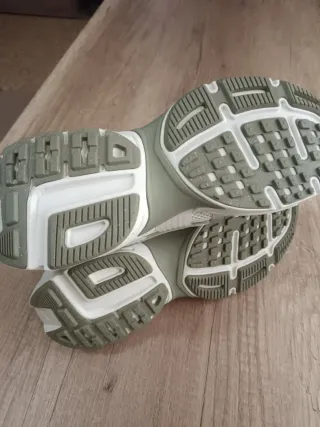 Zapatillas Nike v2k run