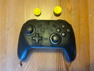 Mando Pro Nintendo Switch Negro