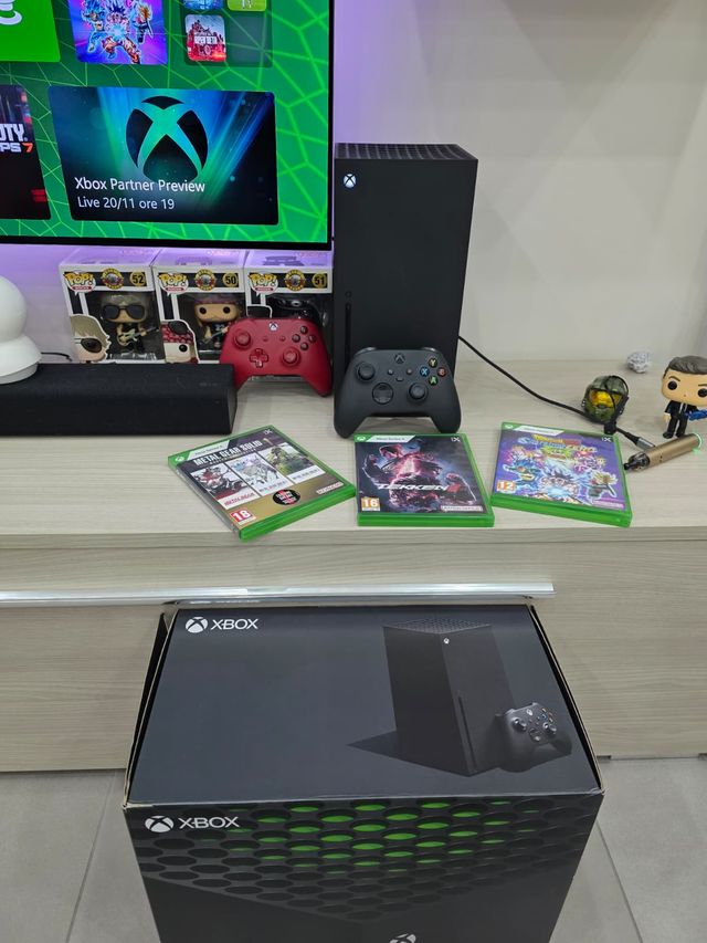 Xbox Series X + Giochi + Controller