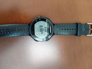 Reloj Garmin Forerunner 235 Negro