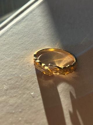 Anillo ajustable hoja oro
