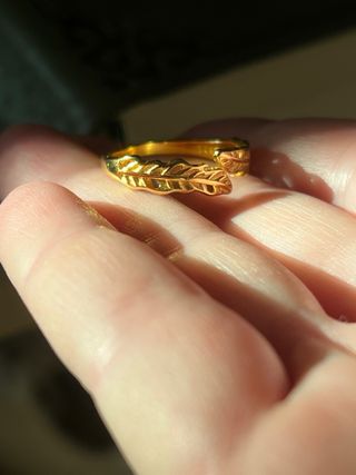 Anillo ajustable hoja oro