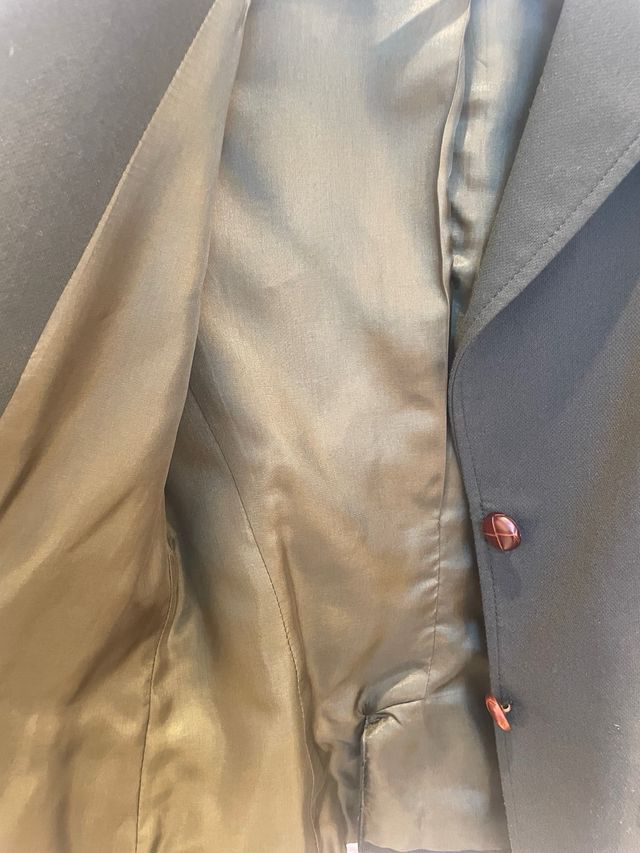 blazer Zara verde con coderas