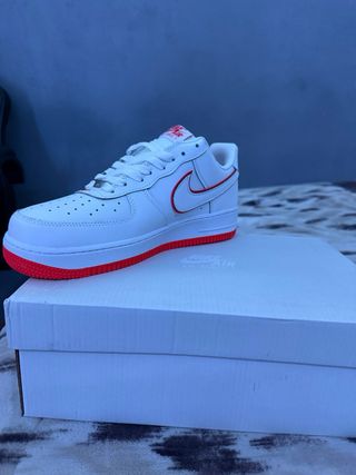 Nike Air Force 1 REACT BLANCO Y ROJO