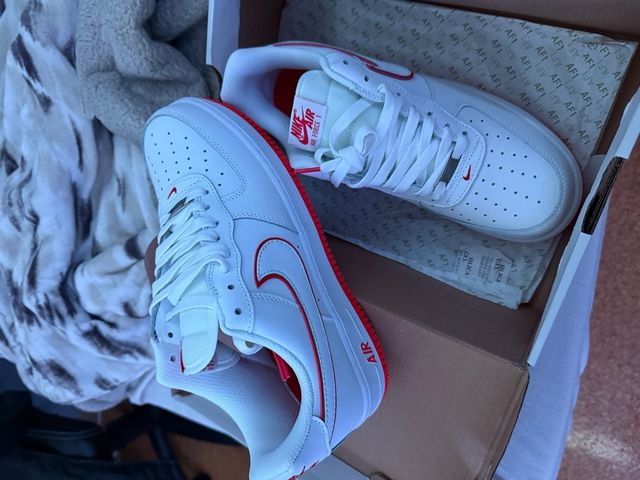 Nike Air Force 1 REACT BLANCO Y ROJO
