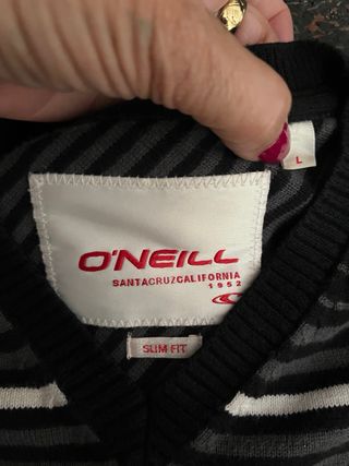 Confezione di due maglioni a righe da uomo: blu marino e nero