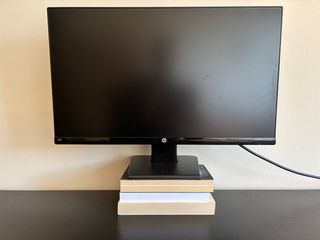 Pantalla HP 24w con cable HDMI