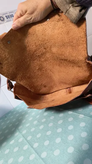 Bolso estilo satchel marrón piel