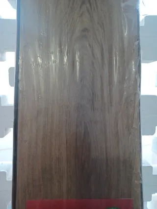 Suelo laminado tipo parquet