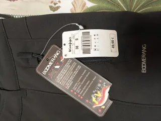 Pantalón de esquí negro nuevo con etiqueta
