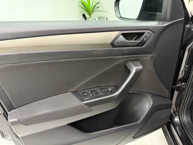 VW T-Roc 1.5 TSI Advance DSG desde 309€/mes*