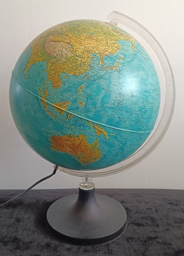 BOLA DEL MUNDO - GLOBO TERRAQUEO CON LUZ