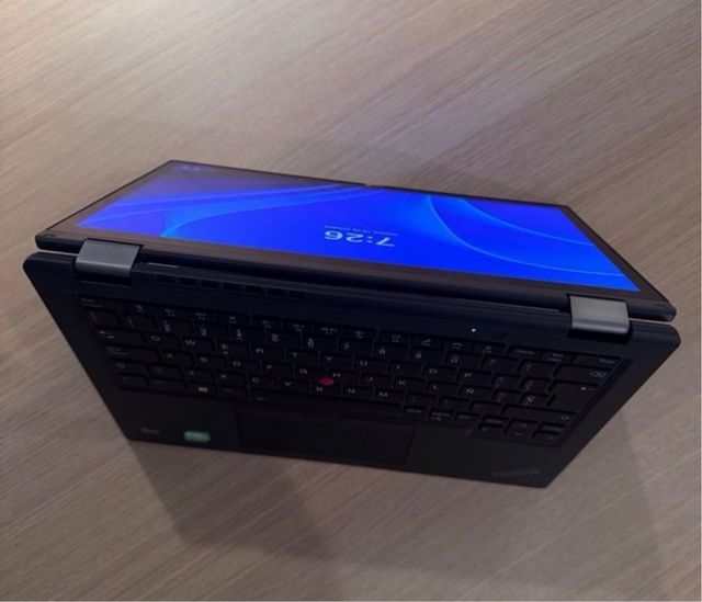 Portátil Lenovo ThinkPad Yoga L13