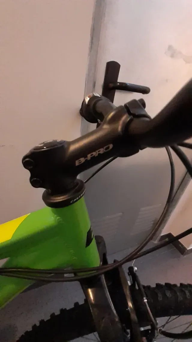 Bicicleta B-Pro Verde y Negra