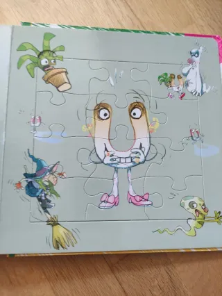 Las vocales divertidas - Libro puzle (Spanish E...