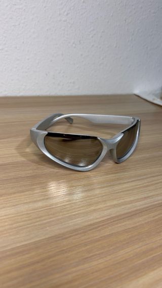 Gafas de sol Y2K plateadas y marrones