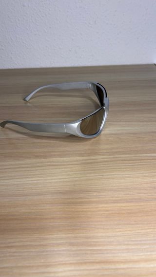 Gafas de sol Y2K plateadas y marrones