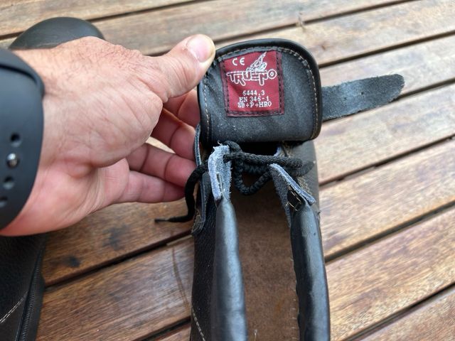 Botas de seguridad Trueno. Talla 46