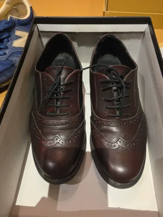 Zapatos de vestir marrones