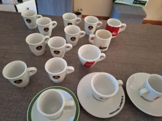 Conjunto de chávenas de café